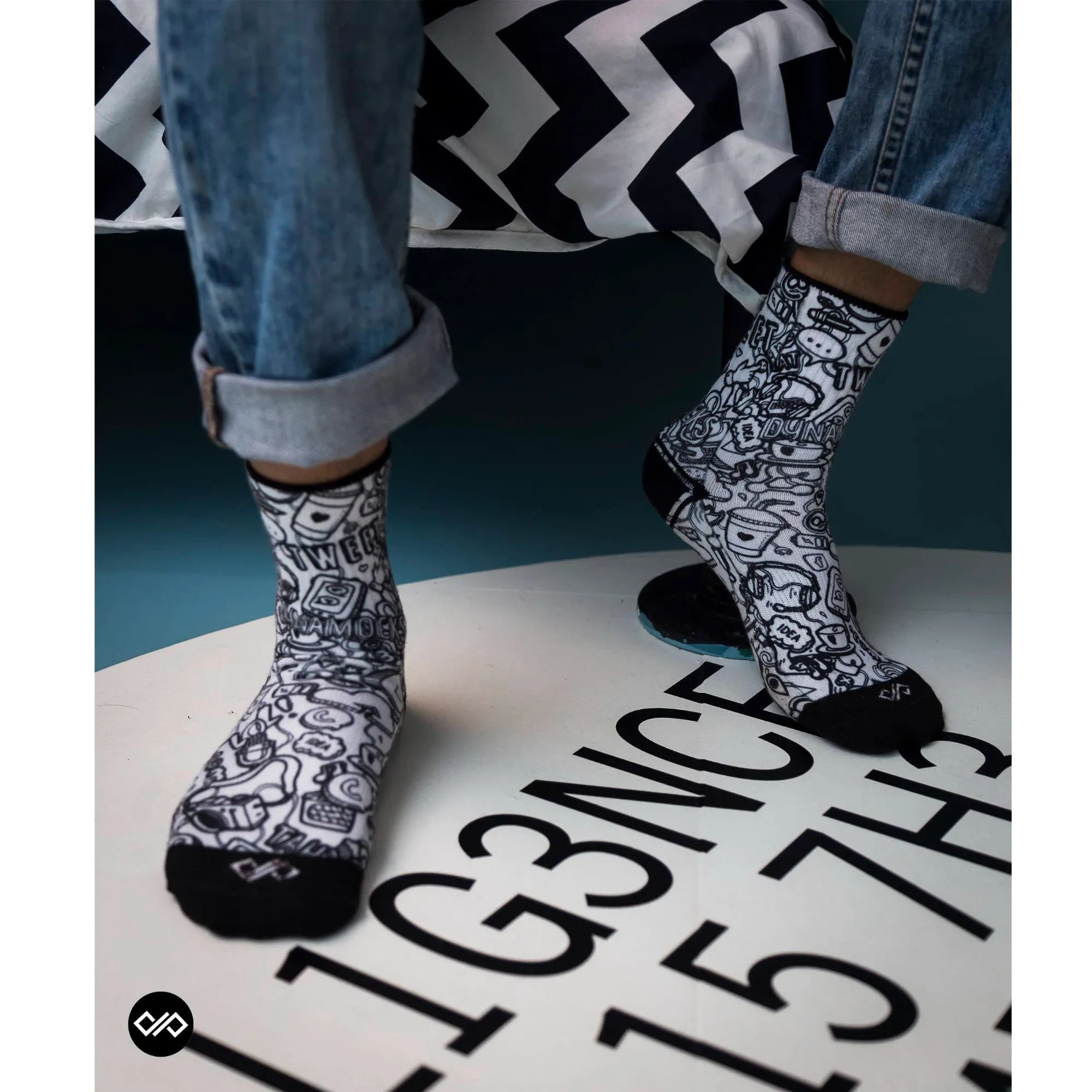 Social Circle Unisex Quarter Ankle Length Socks