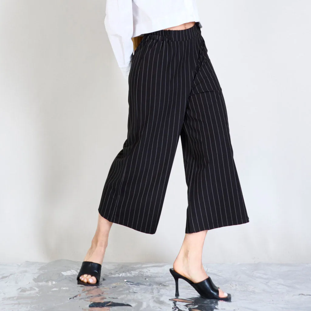 Stripped cropped pants wholesale